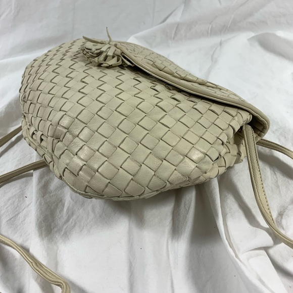 Vintage JAY HERBERT white ivory leather woven shoulder bag with flap tassel - Picture 7 of 12